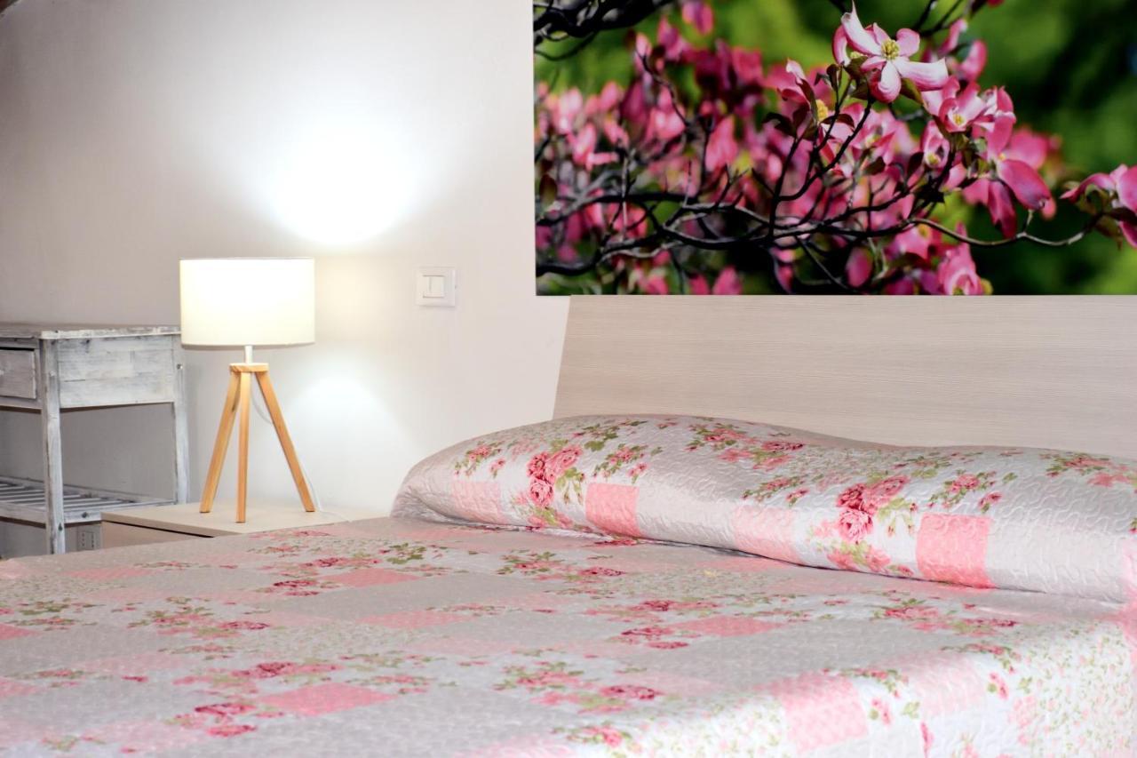 B&B Il Borgo Fiorito Lerma Exteriör bild